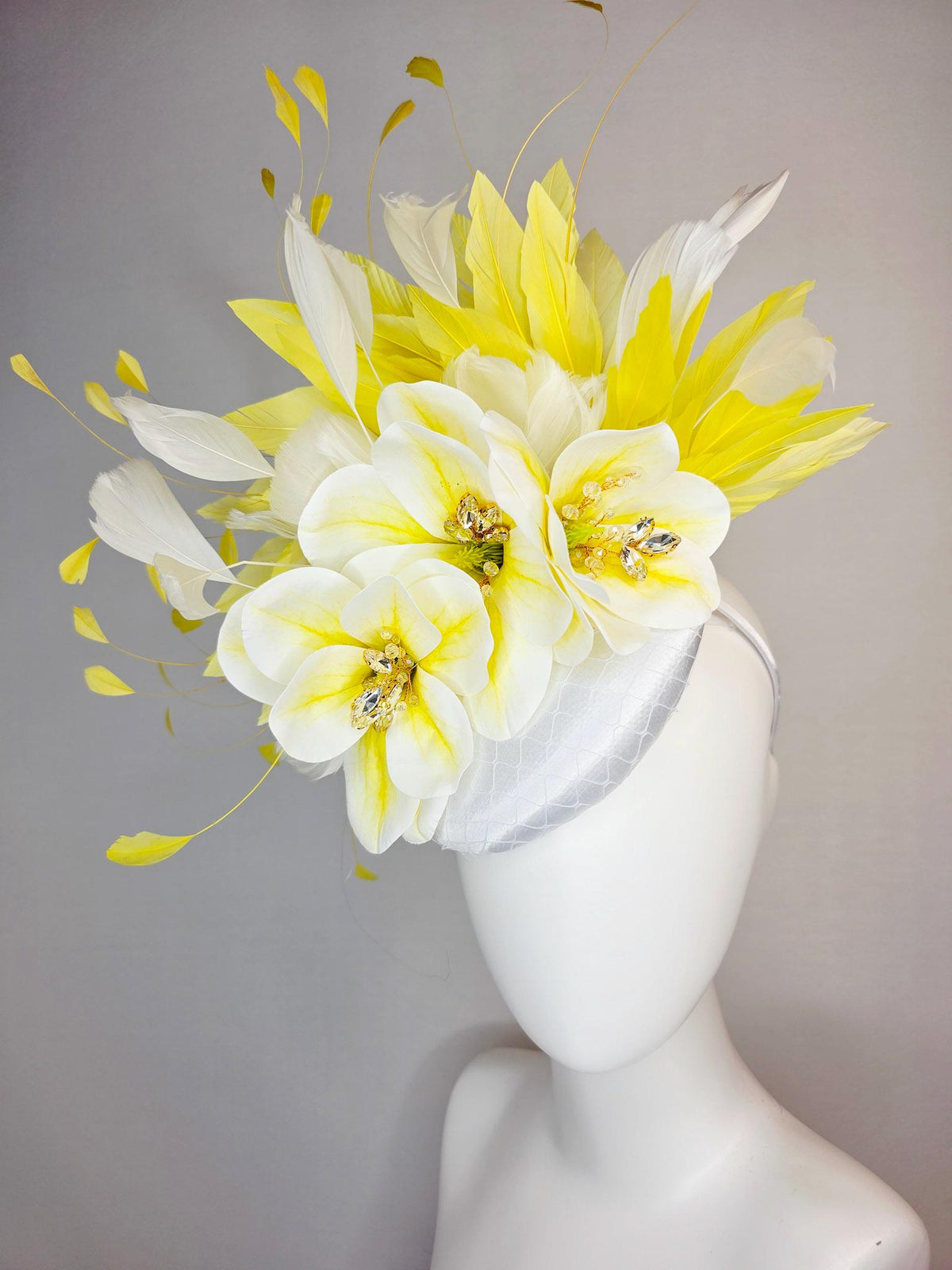 kentucky derby hat fascinator white satin with netting yellow white satin flowers crystal rhinestone center yellow white branching feathers