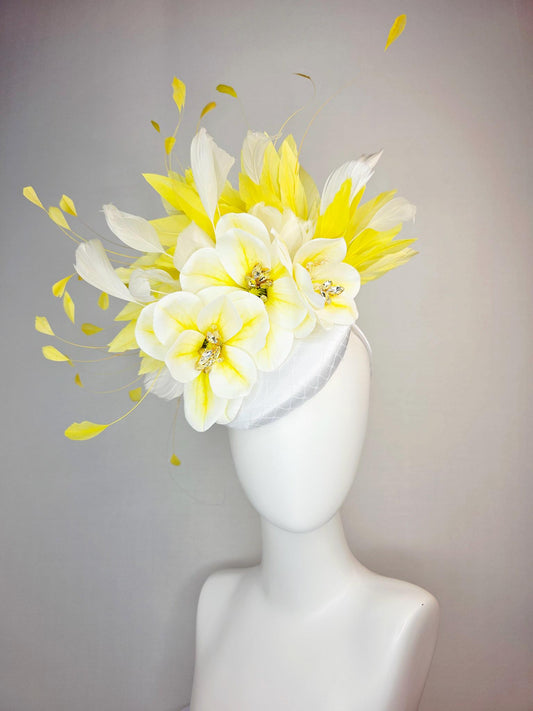 kentucky derby hat fascinator white satin with netting yellow white satin flowers crystal rhinestone center yellow white branching feathers